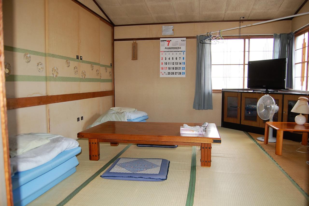 Minshuku Shaman No Sato Hotel Osamambe Kültér fotó